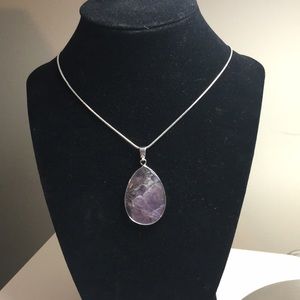 Purple stone pendant necklace